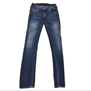 True Religion Straight Jeans Size 25.I outgrew before I wore them more than once